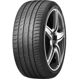 distriauto1-547404